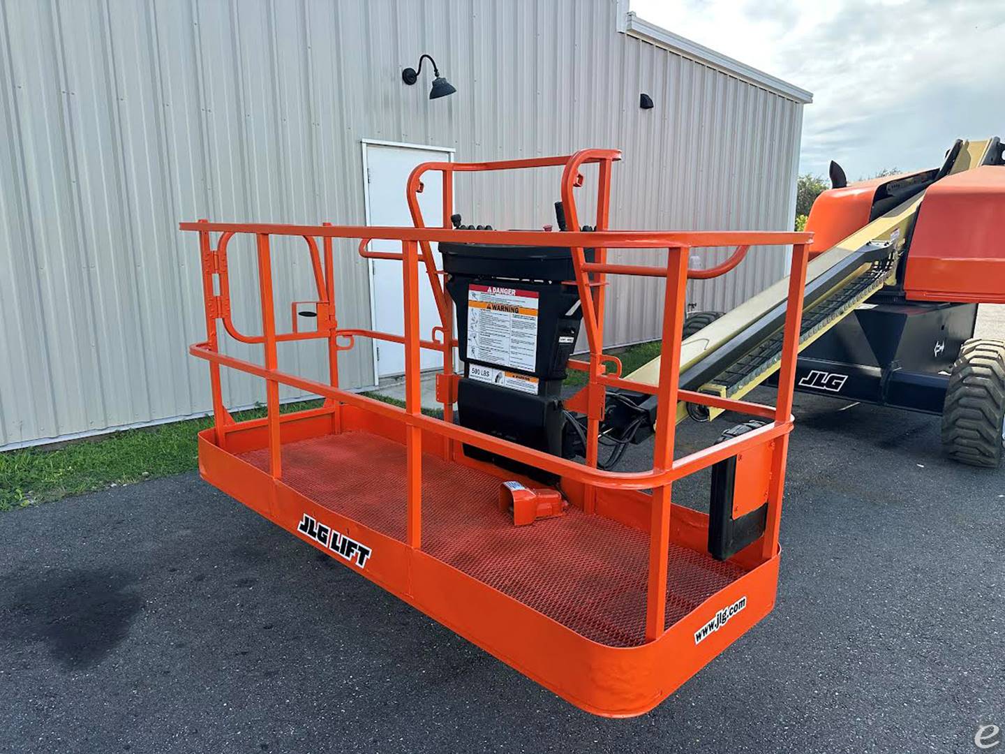 2015 JLG 400S
