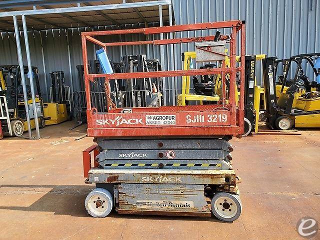 9923 Skyjack SJIII-3219
