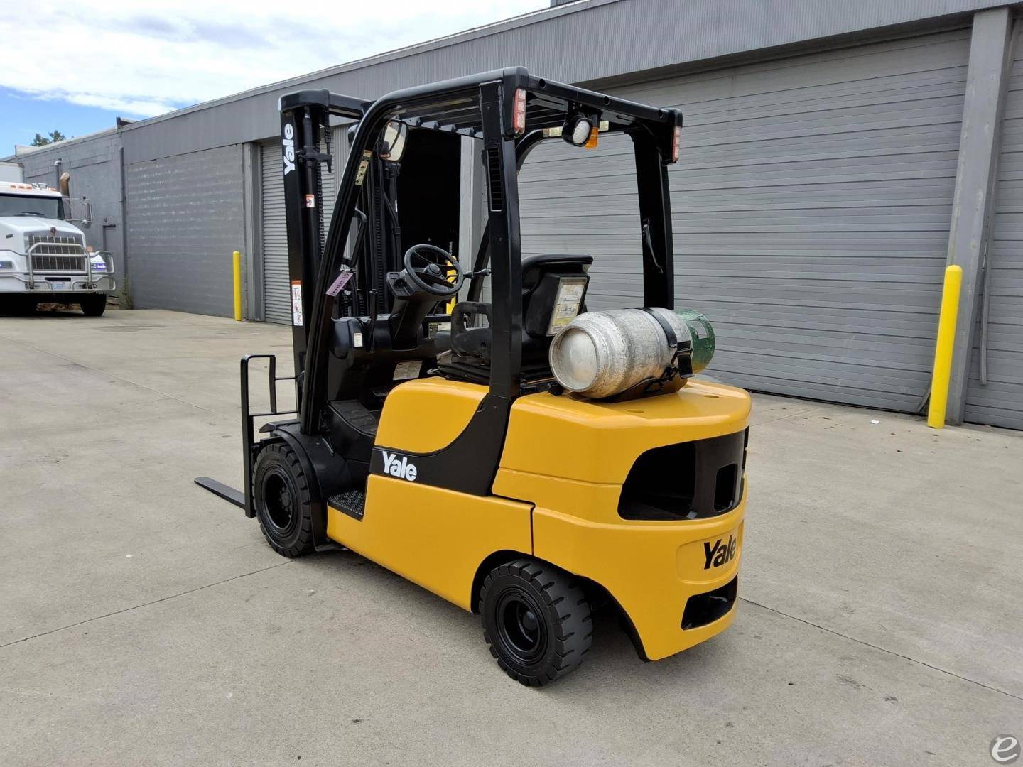 2014 Yale GLP050LX