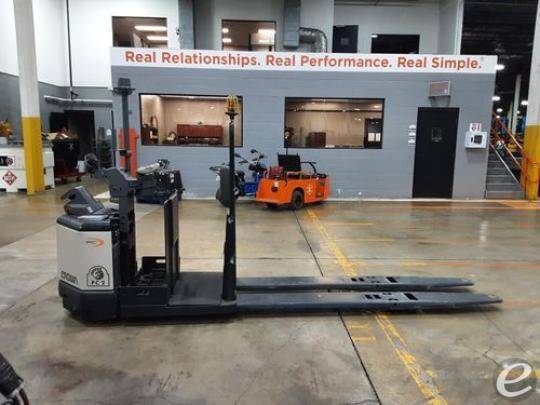 2018 Crown PC4500-60 Electric Forklift - 123Forklift