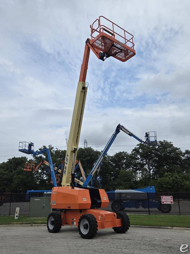 2012 JLG 660SJ