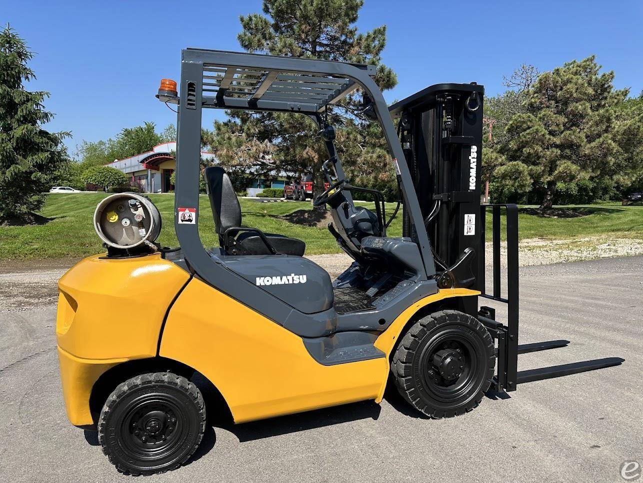 2013 Komatsu FG25T-16 Dual Fuel Forklift - 123Forklift