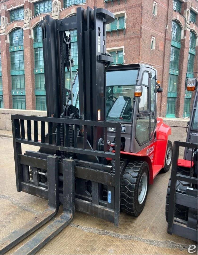 2022 Manitou MI70D