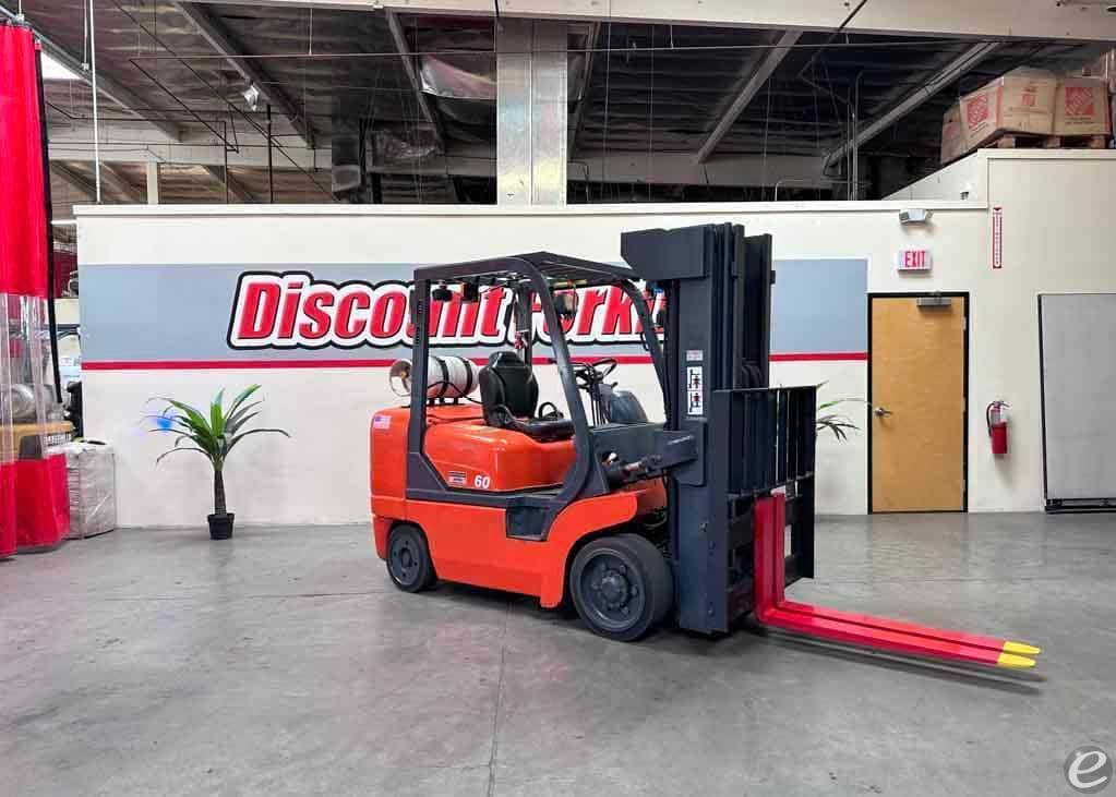 2006 Tusk 800CG-8 LP Gas Forklift - 123Forklift