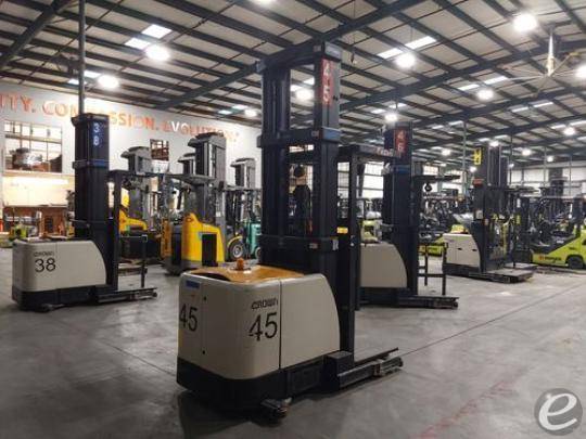 2018 Crown SP4050-30
