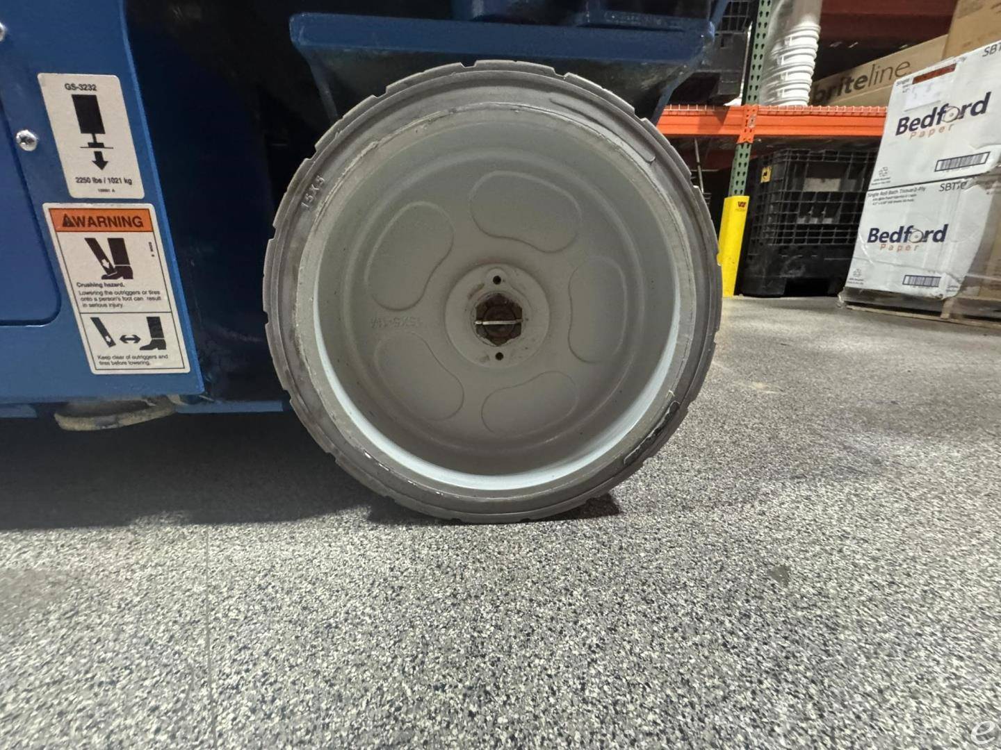 2012 Genie GS3232