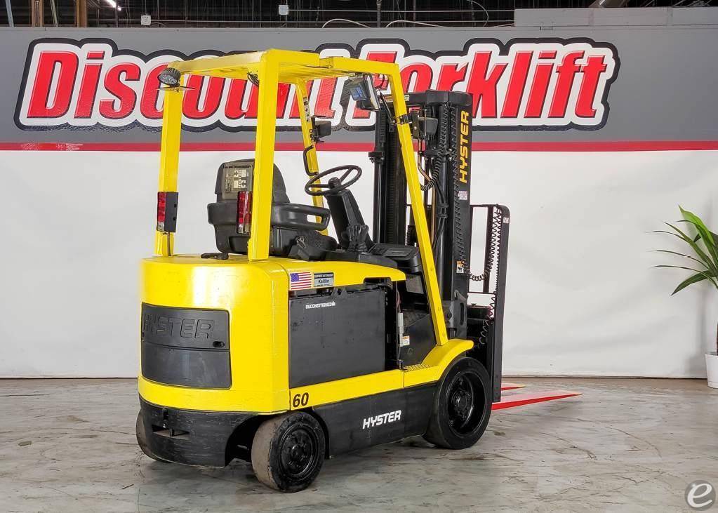 2001 Hyster E60XM2-33