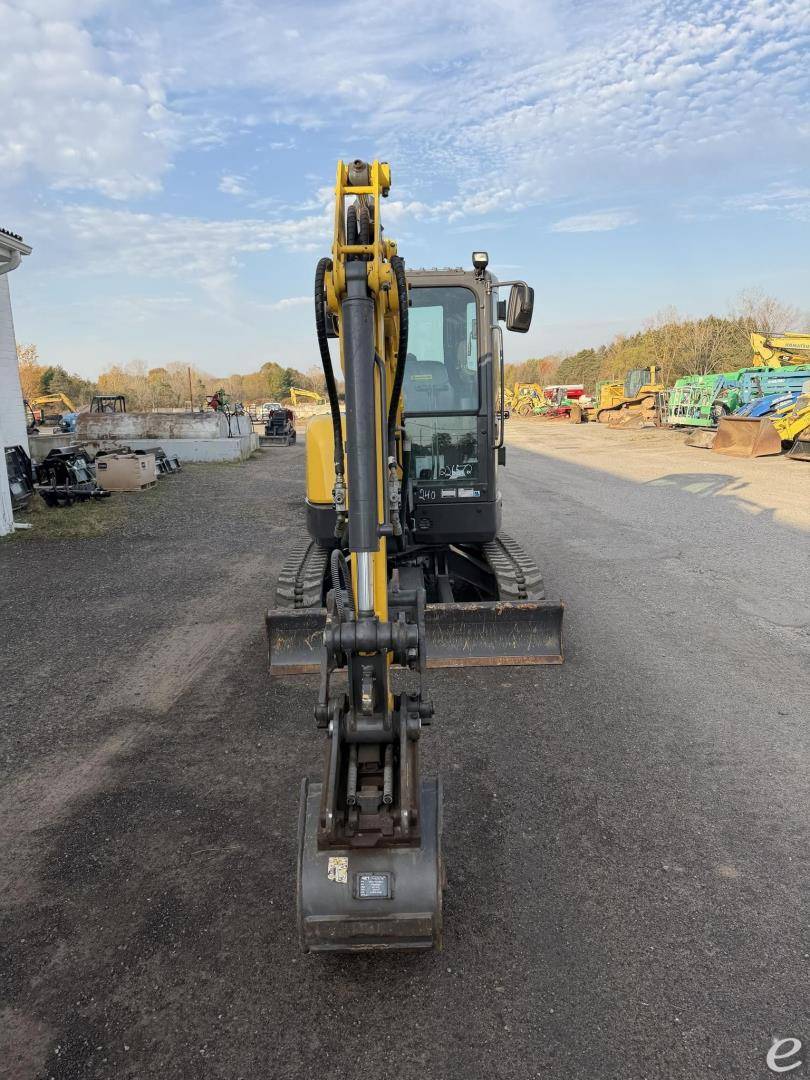 2024 New Holland E37C