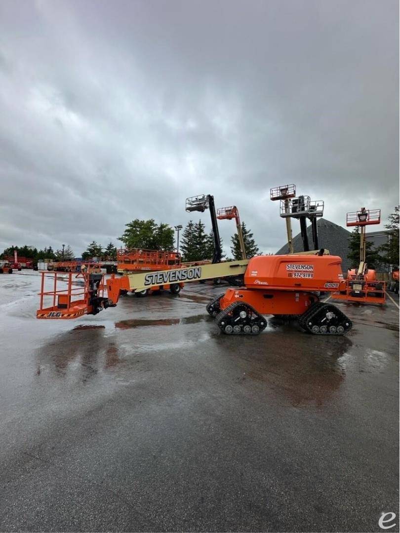 2022 JLG 600S