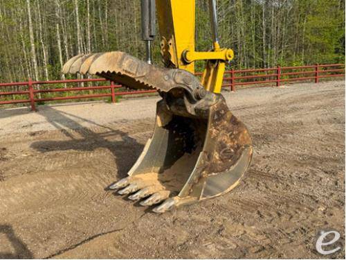 2024 Komatsu PC210LC