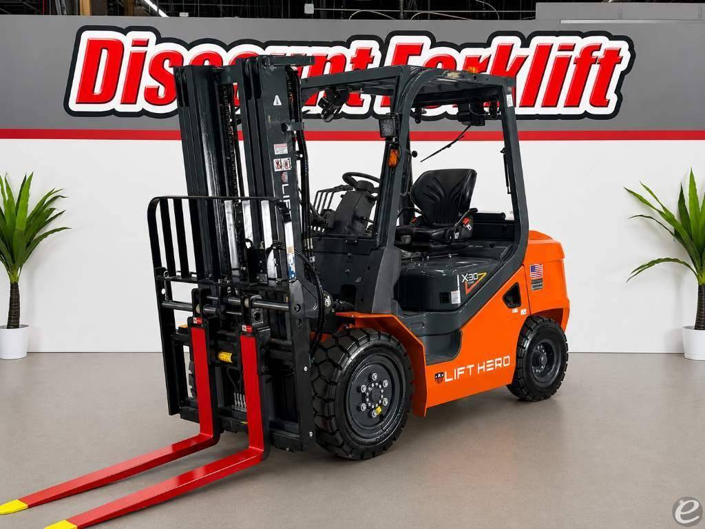 2026 Lift Hero CPCD30-X- MODEX