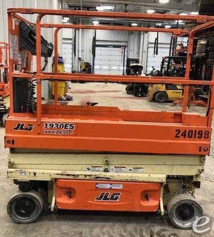 2016 JLG 1930ES