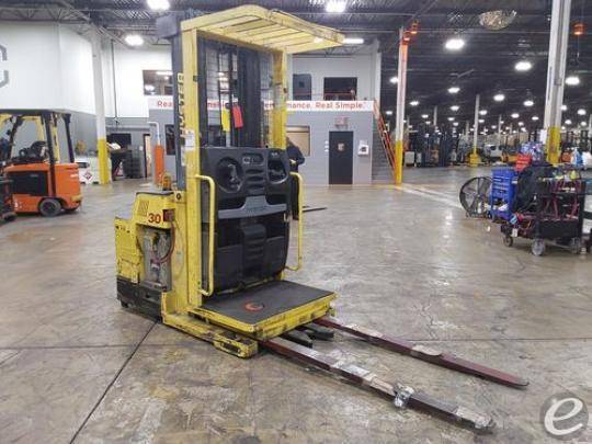 2013 Hyster R30XMS3 Electric Order Picker - 123Forklift