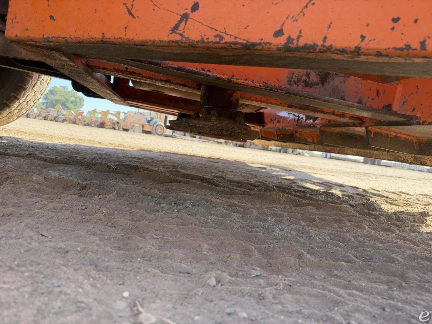 2001 CR2.6S