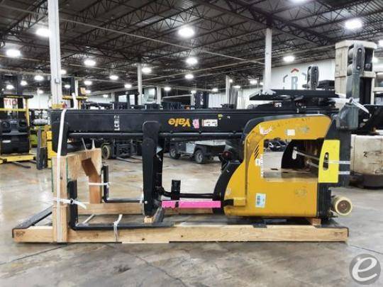 2015 Yale NR045 Electric Reach Truck - 123Forklift