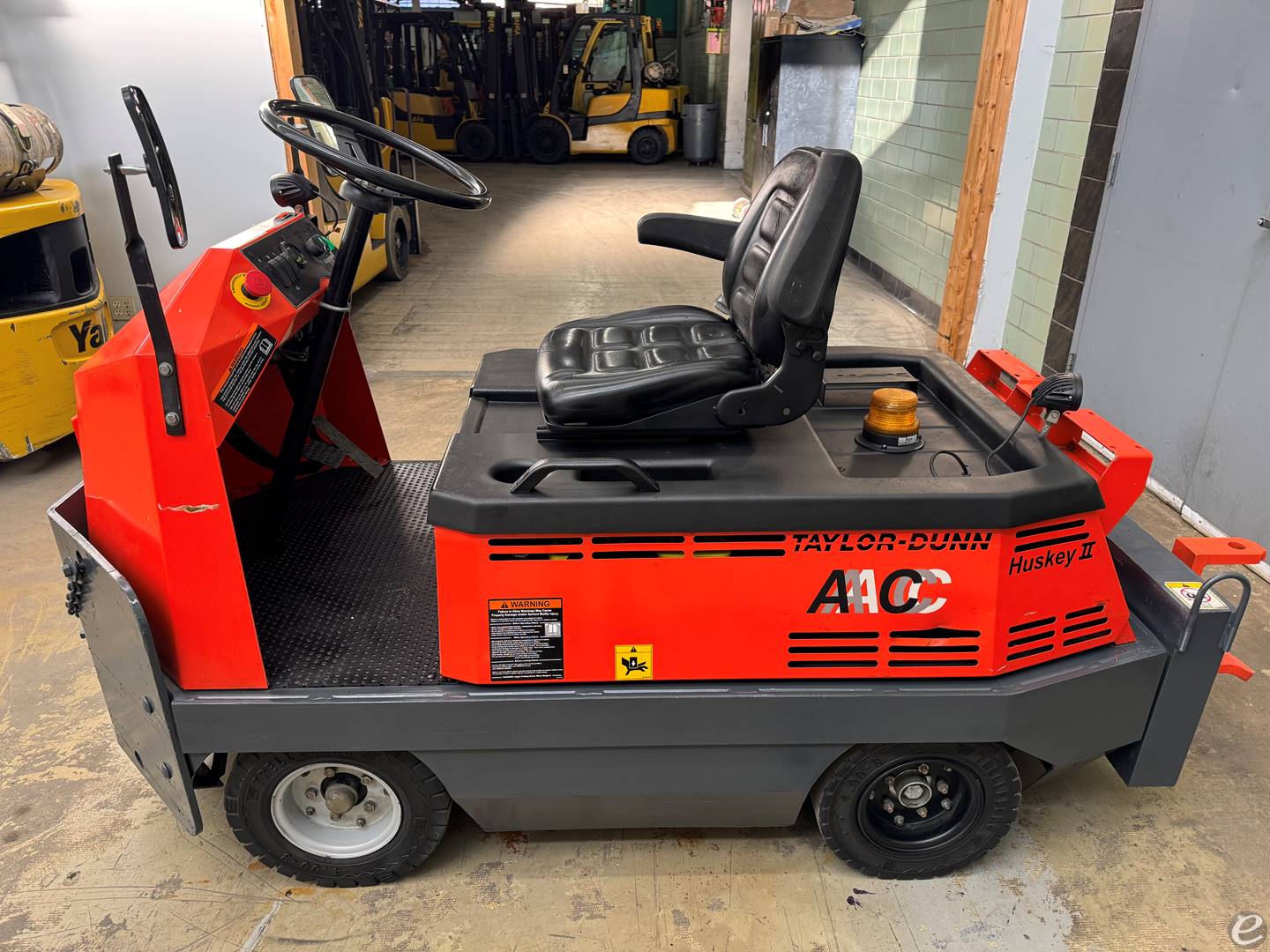 2021 Taylor Dunn CO-426-48AC