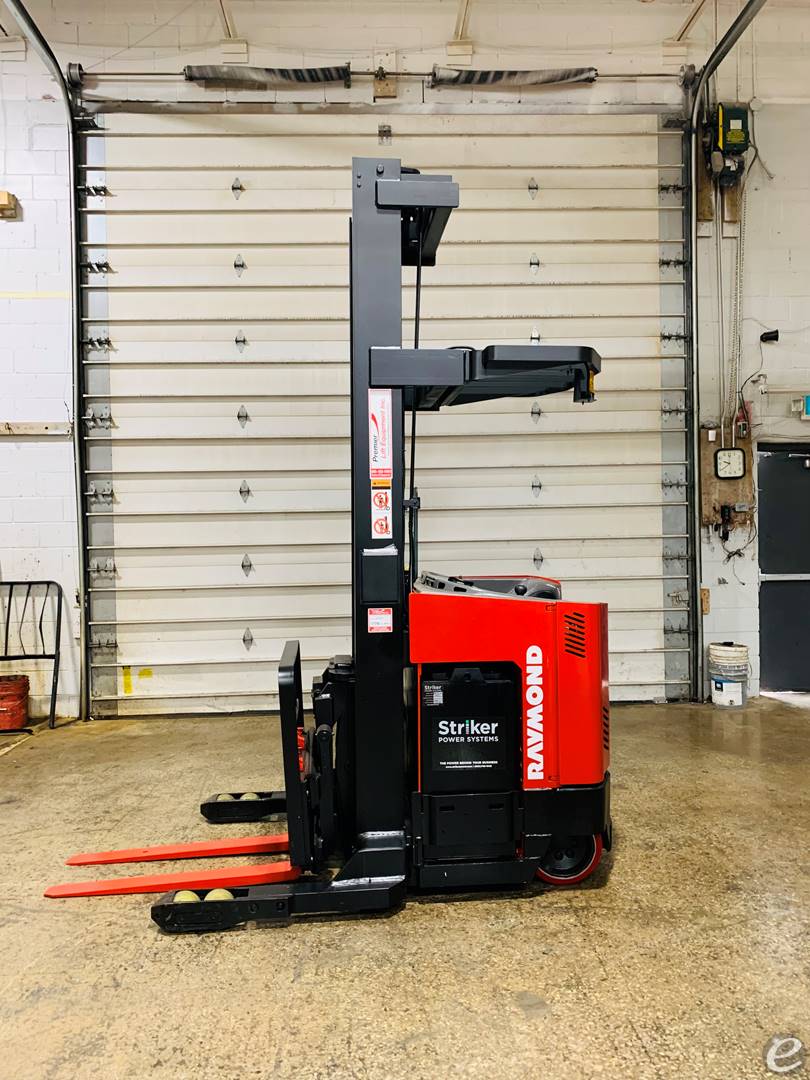  Raymond EASIR40TT Electric Reach T...