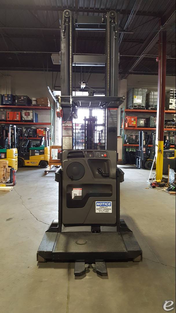 2015 Raymond 560-OPC30TT Electric Order Picker - 123Forklift