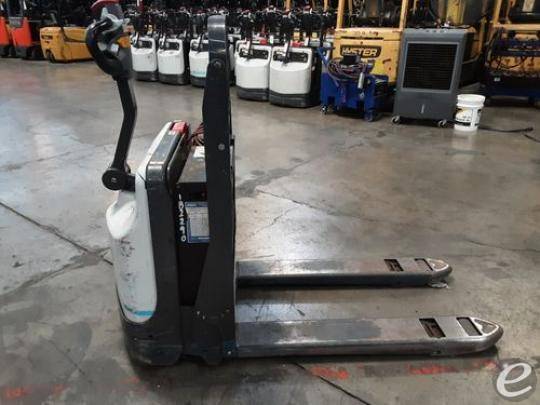 2018 Unicarriers WLXT2W7S22V Electr...