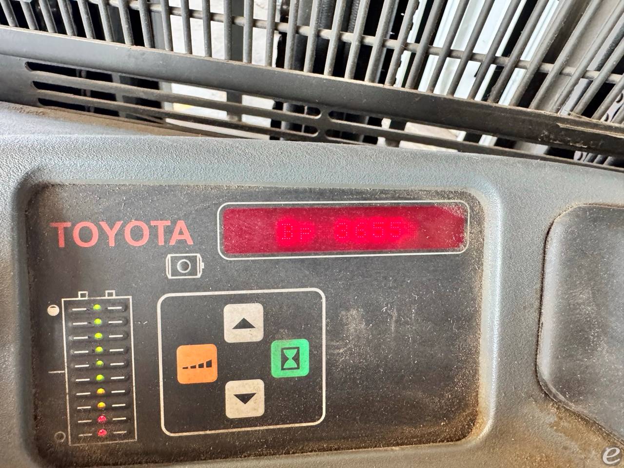 2011 Toyota 8BRU18