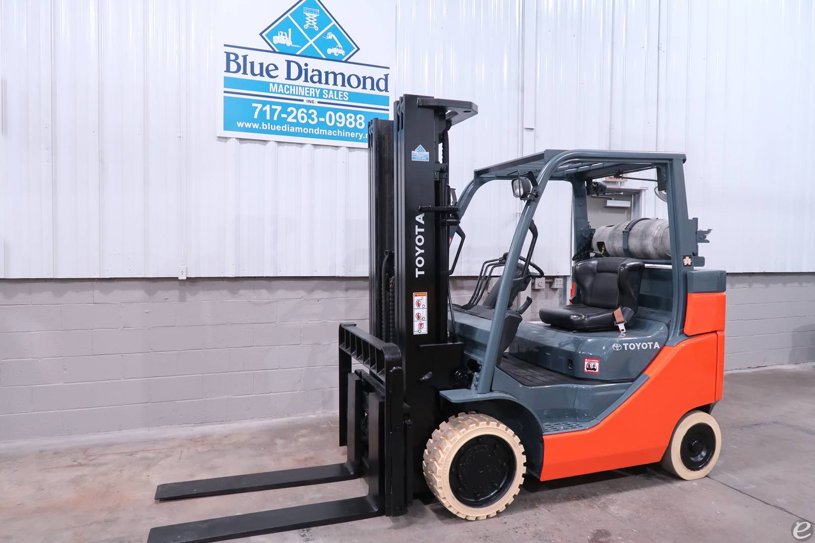 2015 Toyota 8FGC35U-BCS LP Gas Fork...