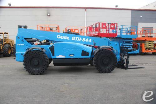 2017 Genie GTH-844