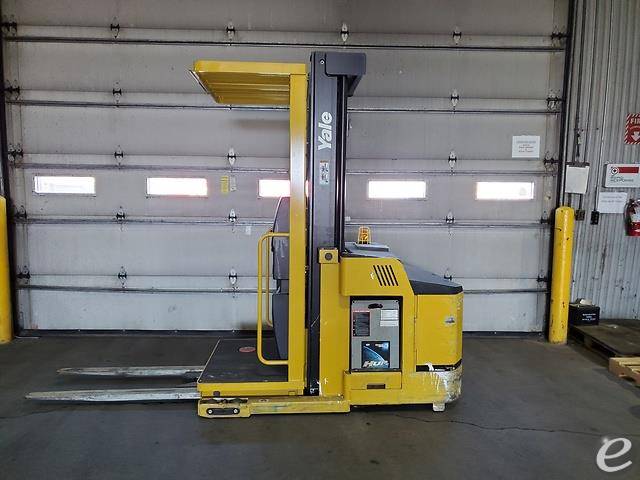 2015 Yale OS030EF Electric Order Picker - 123Forklift