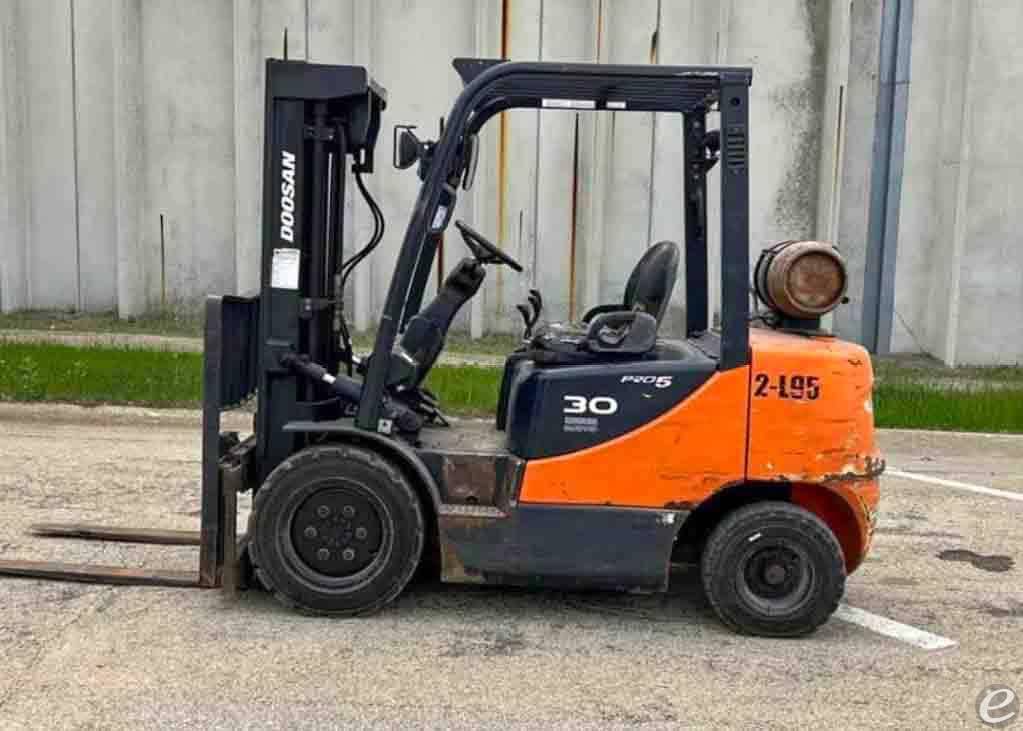 2013 LP Gas Doosan Forklifts GP30P 123Forklift