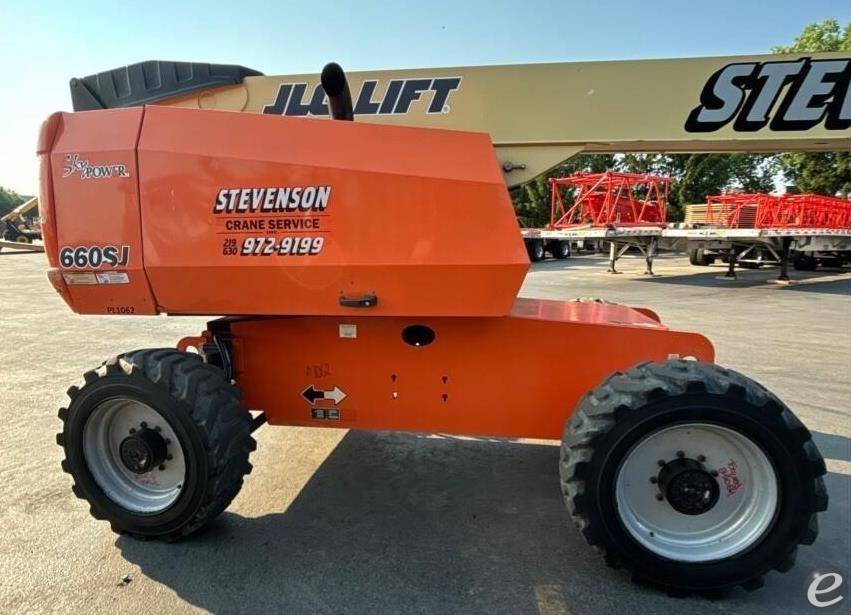 2014 JLG 660SJ