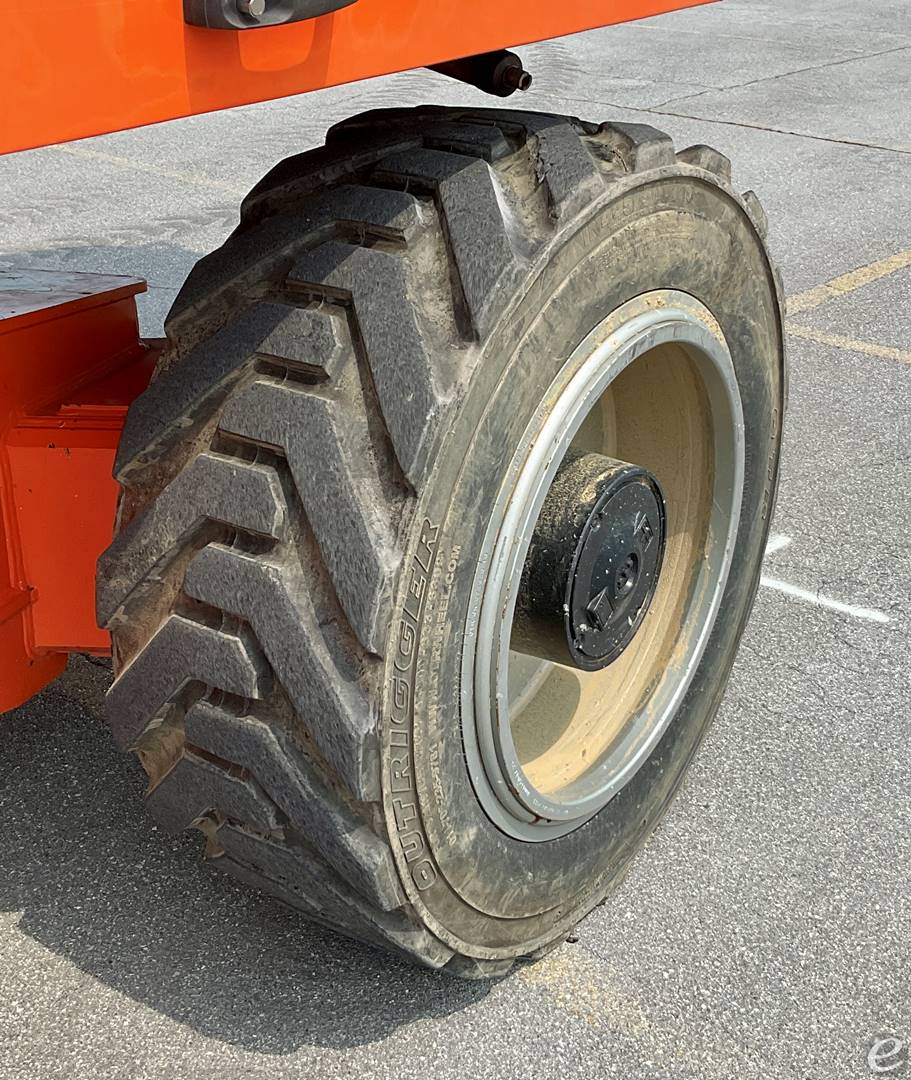 2017 JLG 1850SJP