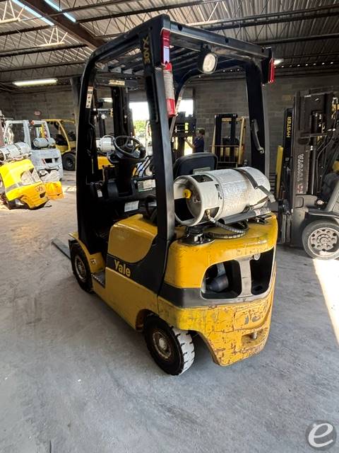 2014 Yale GLP030VX