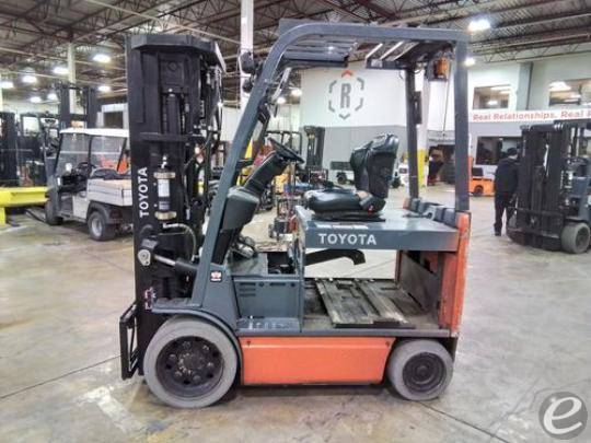 2017 Toyota 8FBCHU25 Electric Forklift - 123Forklift