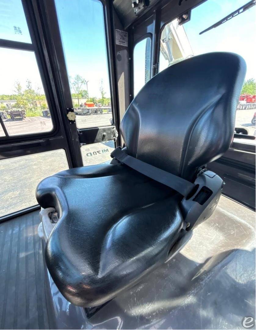 2022 Manitou MI70D