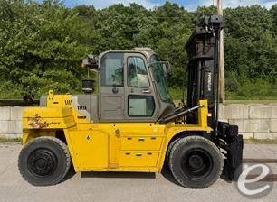 2015 Hyundai 130D-9