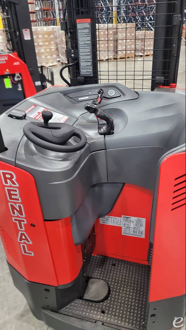 2024 Raymond 750-DR32TT