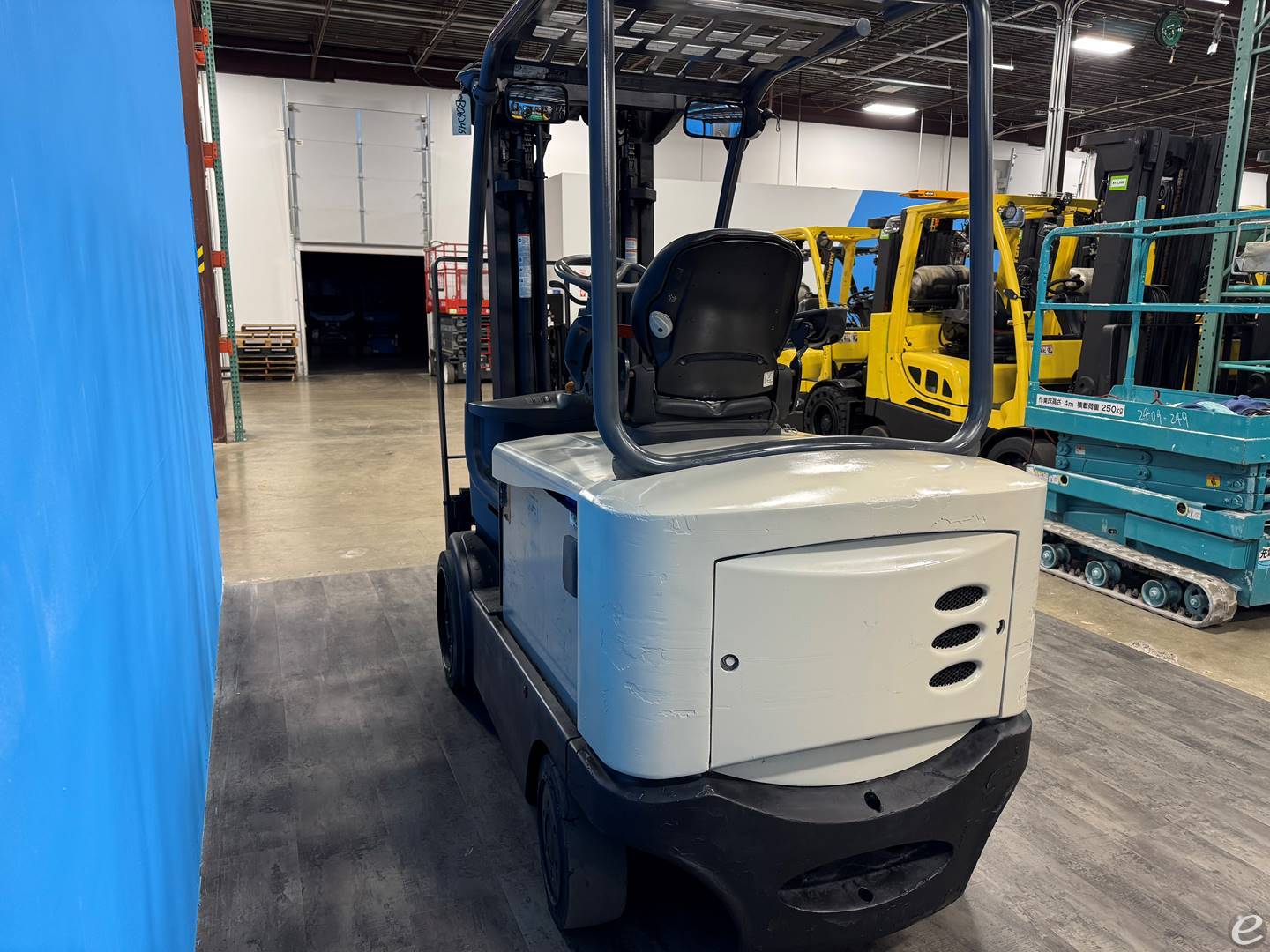 2016 Crown FC5245-60