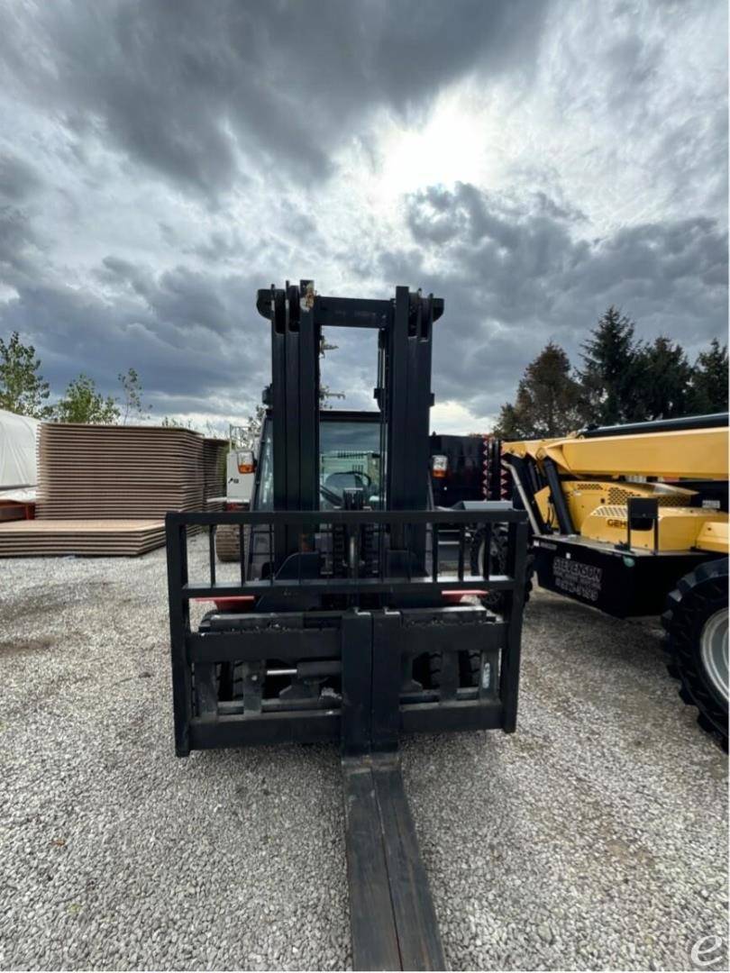 2022 Manitou MI70D