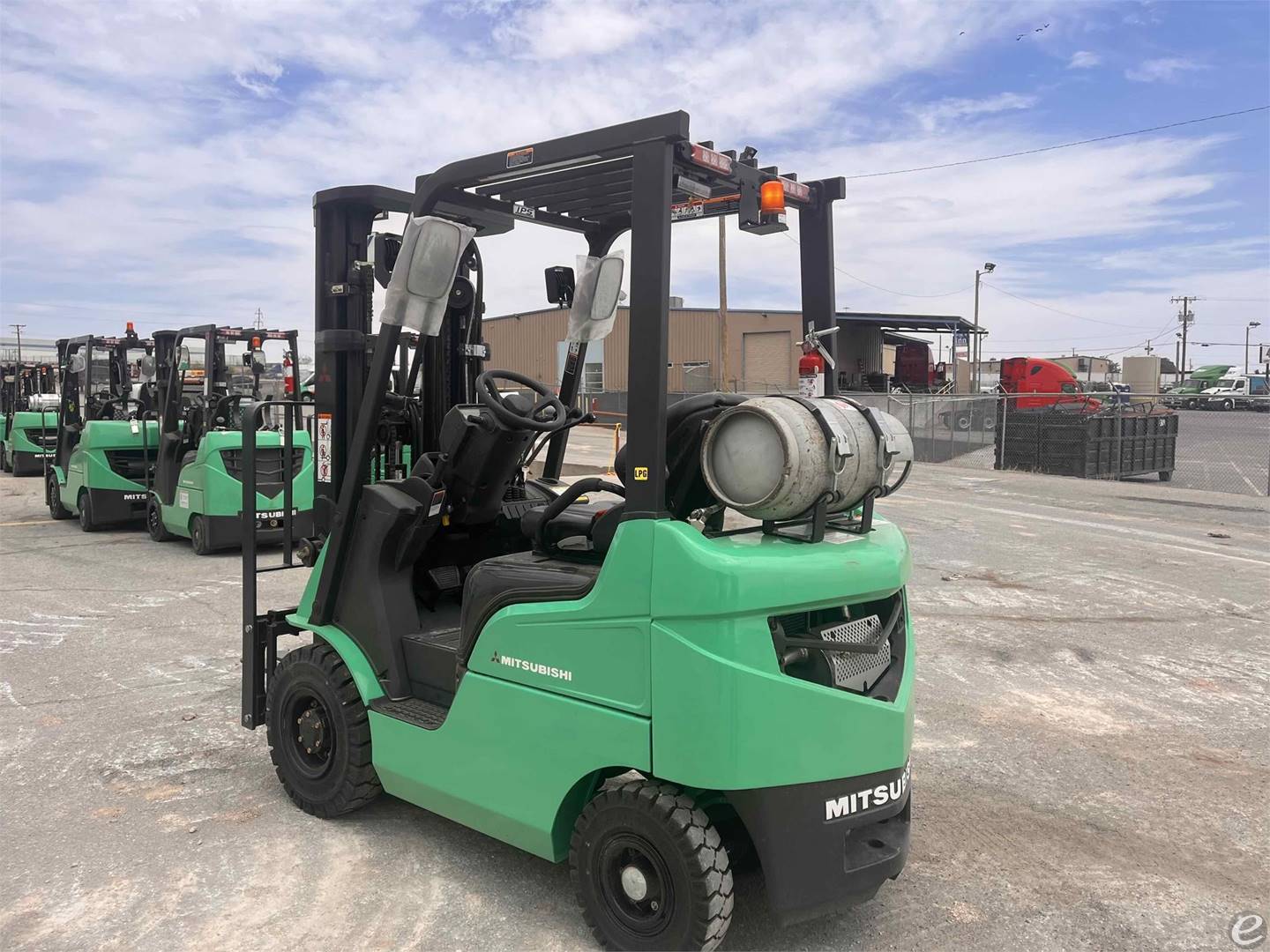 2023 Mitsubishi FG15N