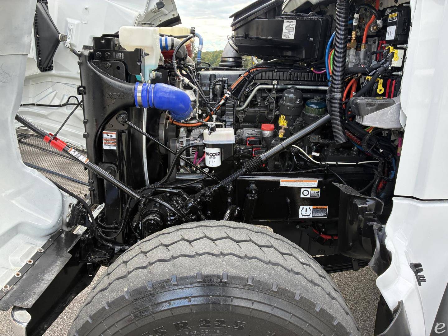 2025 Peterbilt 567