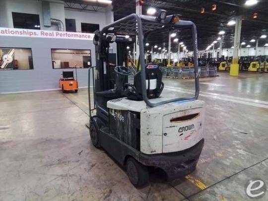 2011 Crown FC4545-50 Electric Forklift - 123Forklift