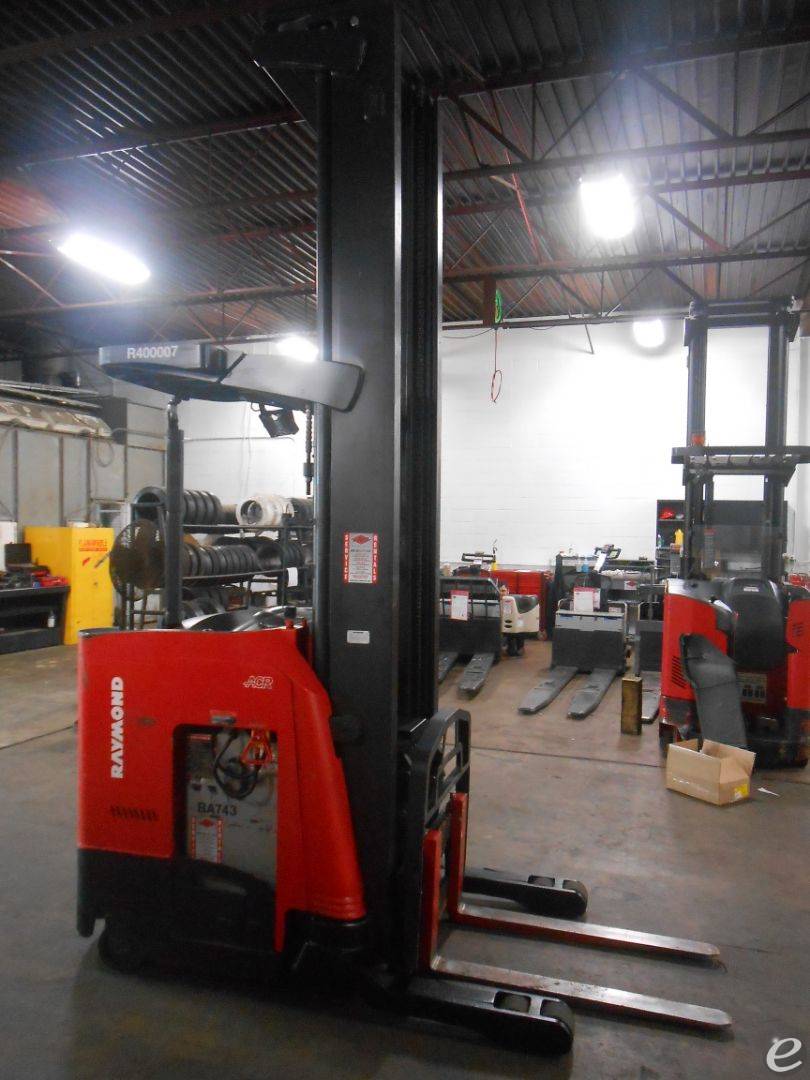 2009 Raymond 7400-R45TT Electric Reach Truck - 123Forklift