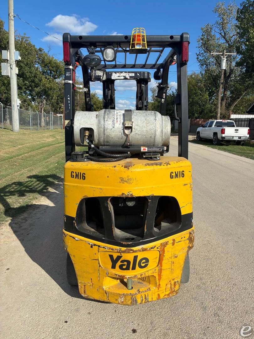 2016 Yale GLC060VXNDAE085