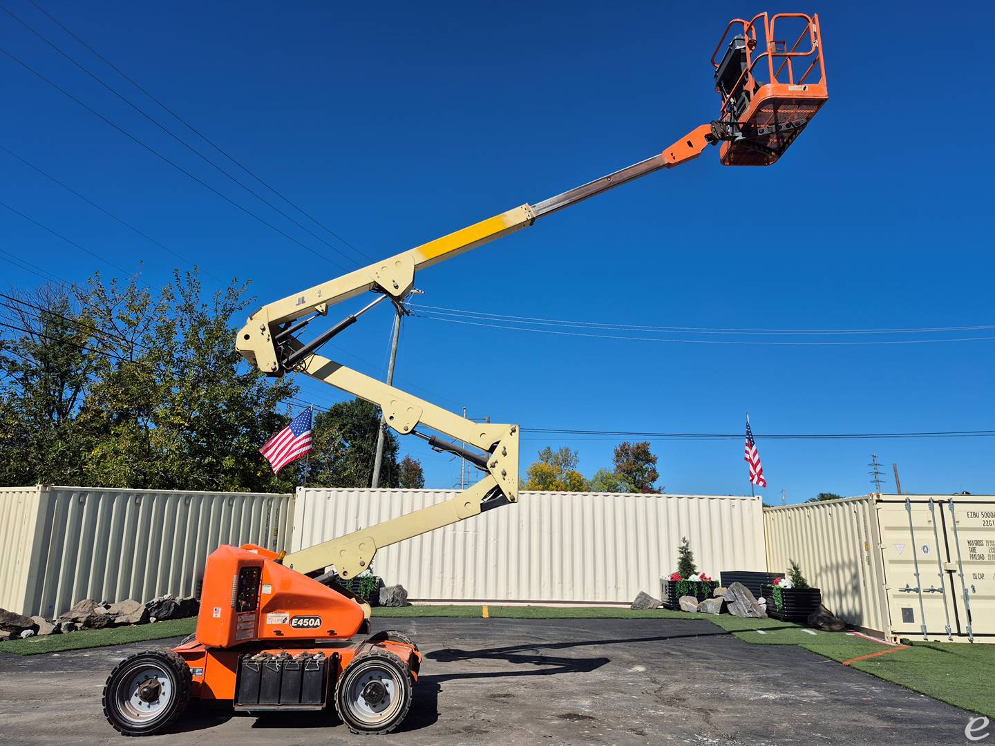 2015 JLG E450AJ