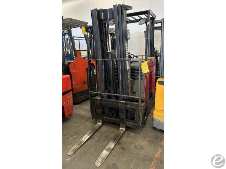 2014 Clark ESX15S