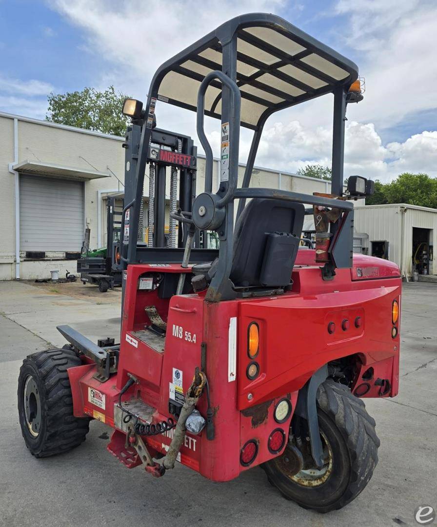 2016 Moffett M8 55.4