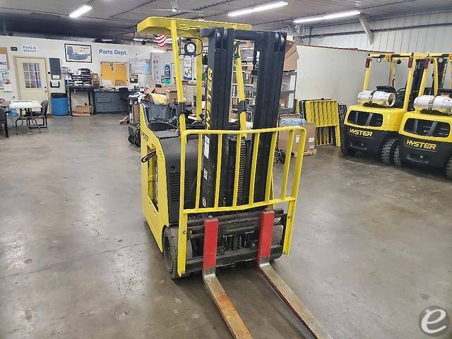 2016 Hyster E40HSD3 Electric Forklift - 123Forklift
