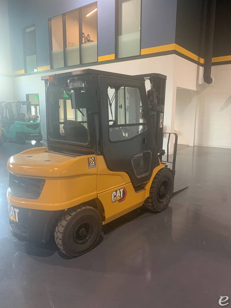 2019 Cat DP33N1
