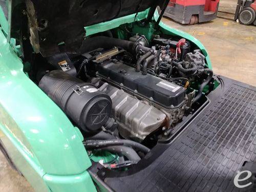 2018 Mitsubishi FG45N1