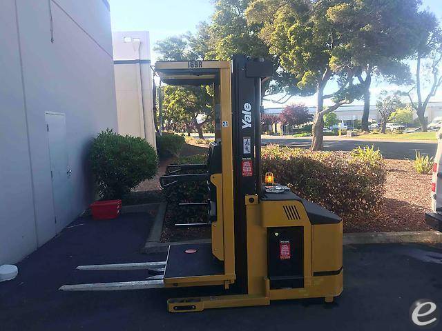 2018 Yale OS030EF Electric Order Picker - 123Forklift