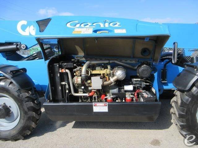 2015 Genie GTH844